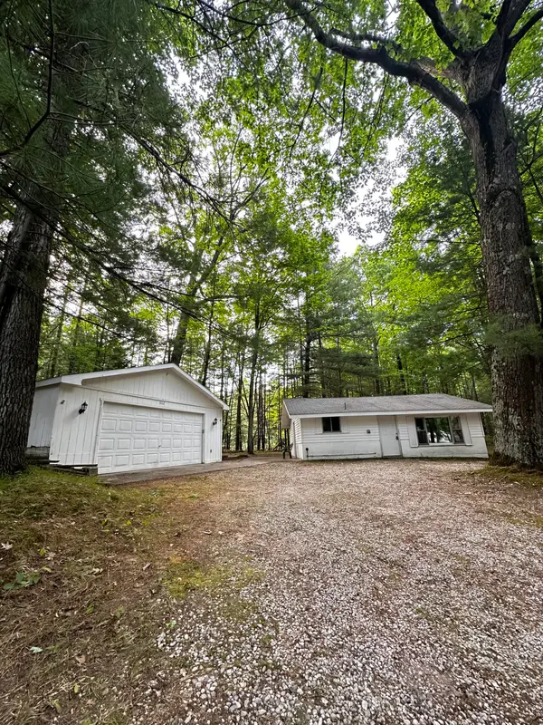 5112 N Red Maple Street, Irons, MI 49644