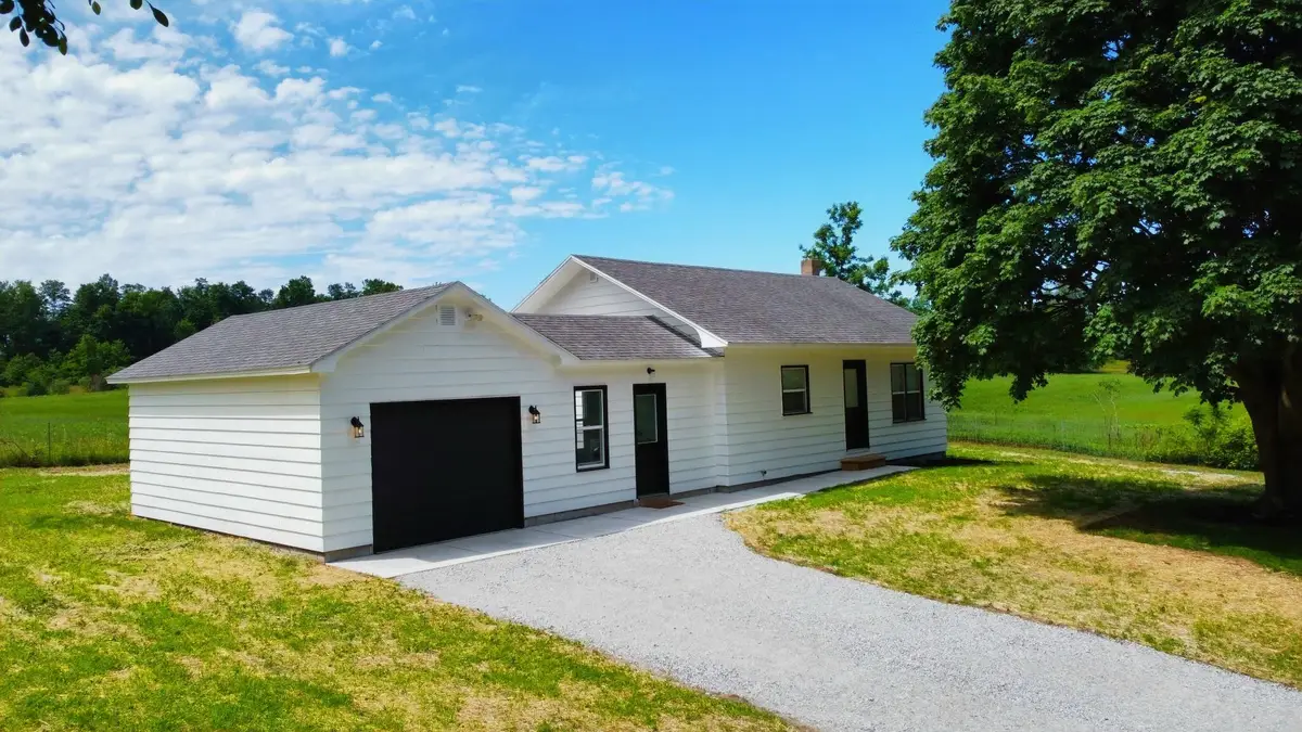 3917 W Shelby Road, Shelby, MI 49455 - #1