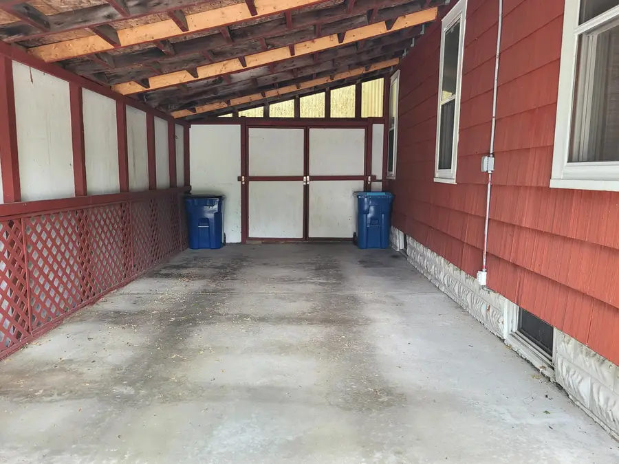 254 4th Avenue, Manistee, MI 49660 - #3