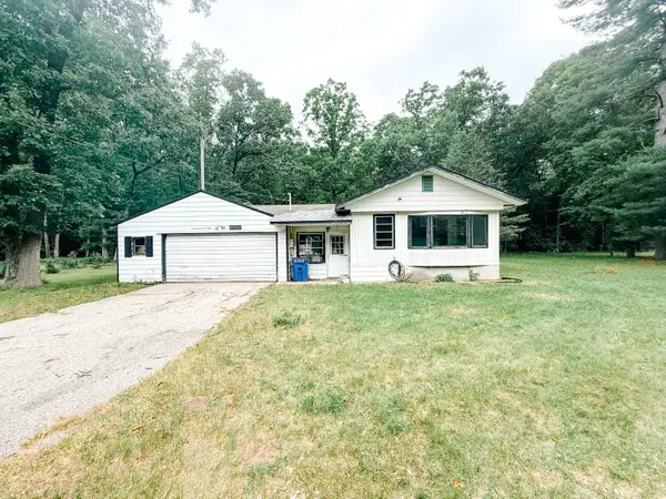 7704 Pine Creek Road, Manistee, MI 49660