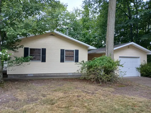4771 N Ariel Avenue, Ludington, MI 49431