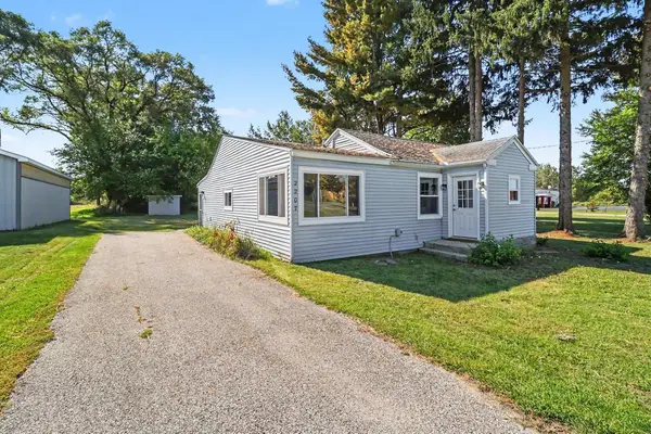 2207 W US Highway 10, Ludington, MI 49431