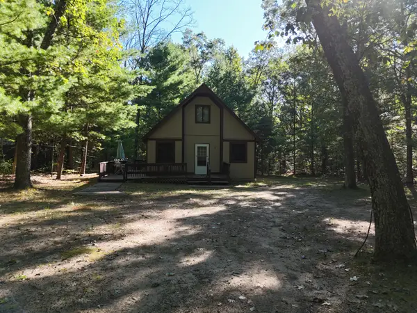 4401 Gregory Road, Wellston, MI 49689
