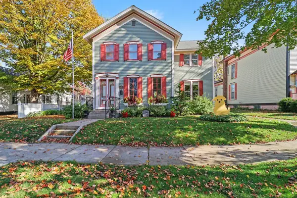 206 N Gaylord Avenue, Ludington, MI 49431
