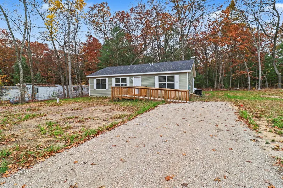 43 Stephen Avenue, Fountain, MI 49410 - #2