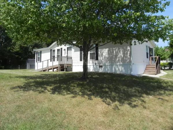 1232 Shiawassee River Road, ThreeRivers, MI 49093
