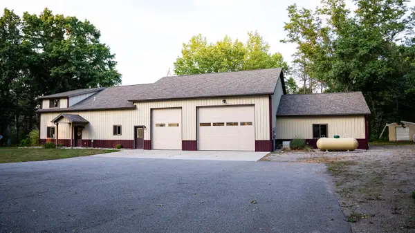 11752 N Brinton Rd Road, Lake, MI 48632