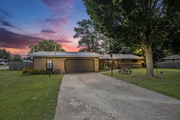 460 E Clinton St Street, Constantine, MI 49042