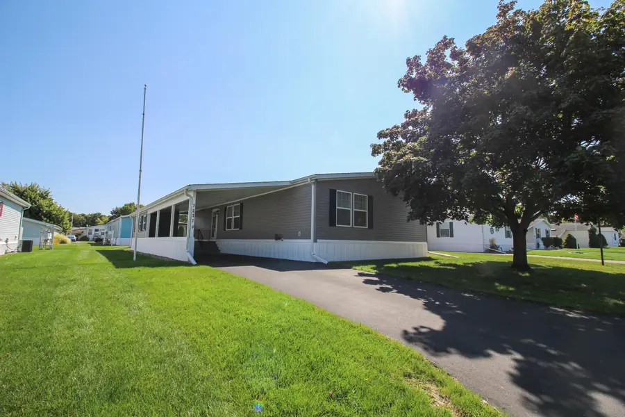 7237 White Oak Circle, Portage, MI 49002 - Image #2