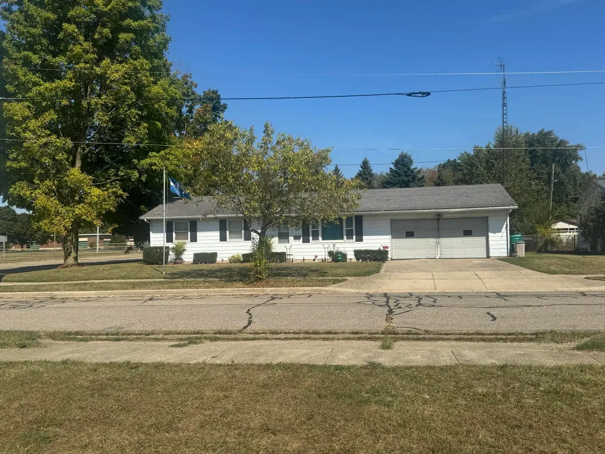 815 Swartz Street, Three Rivers, MI 49093 - #1