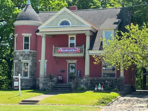 306 W Michigan Avenue, ThreeRivers, MI 49093