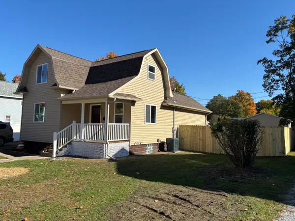 805 N Nottawa Street, Sturgis, MI 49091