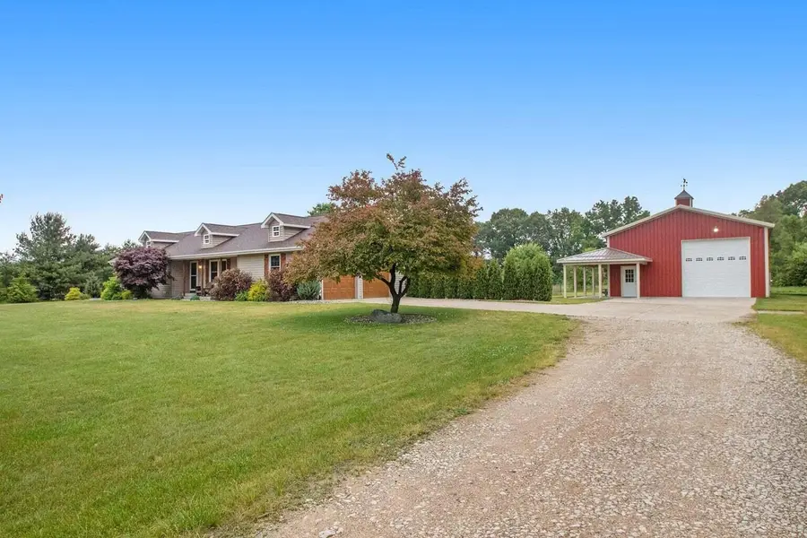 71423 State Line Drive, Union, MI 49130 - Image #3