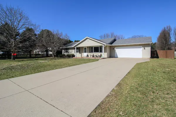 17064 Hawk Court, ThreeRivers, MI 49093