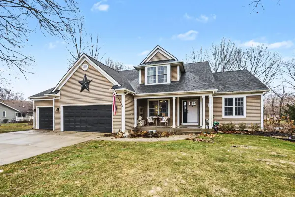 69739 Roy Drive, Edwardsburg, MI 49112