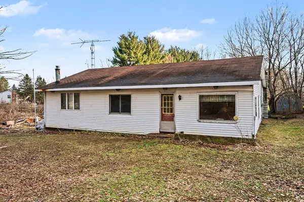 7651 S Avenue W, Schoolcraft, MI 49087