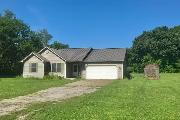 11348 Riverside Drive, WhitePigeon, MI 49099