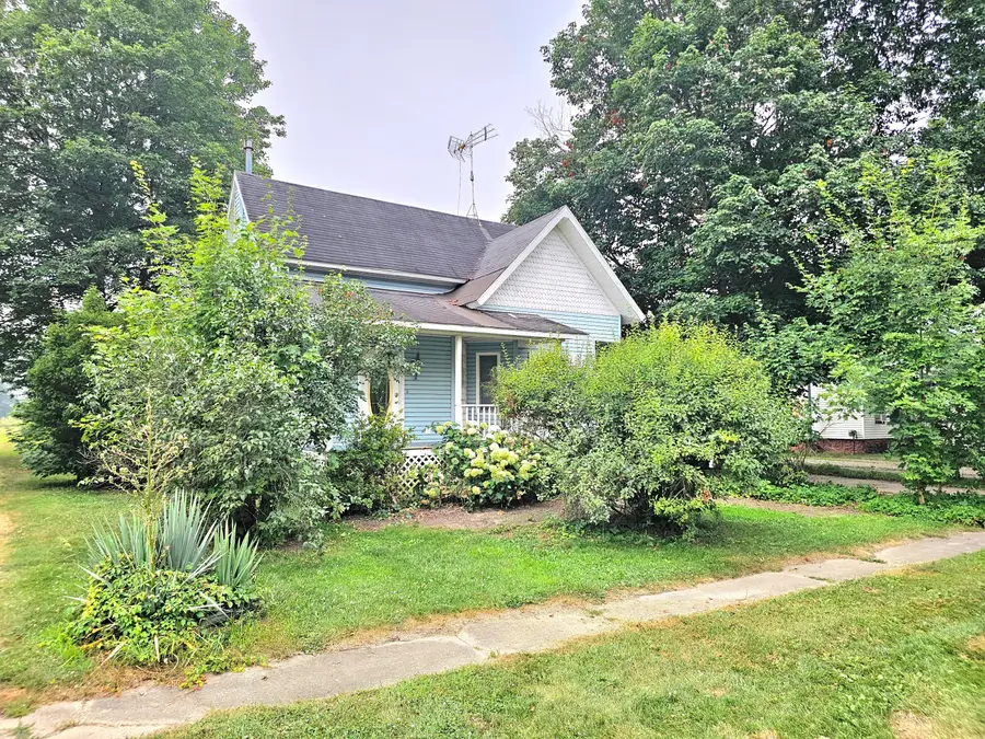 31175 Depot Street, Leonidas, MI 49066 - #3