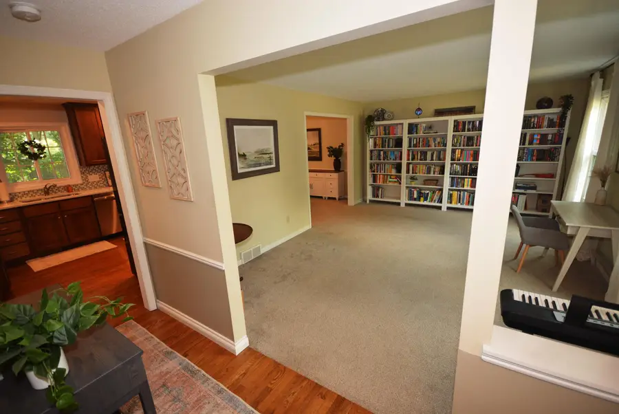 7189 Bridlewood Circle, Portage, MI 49024 - #2