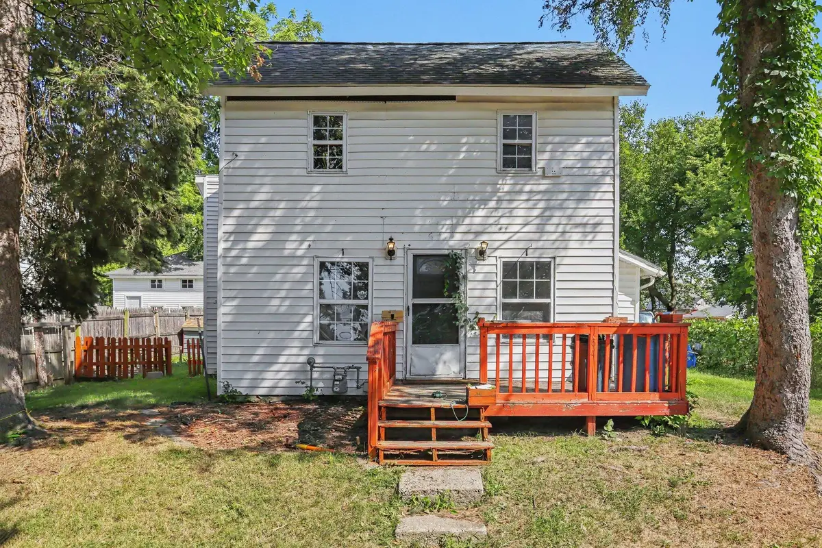 64 Goguac Street W, Battle Creek, MI 49015 - #1