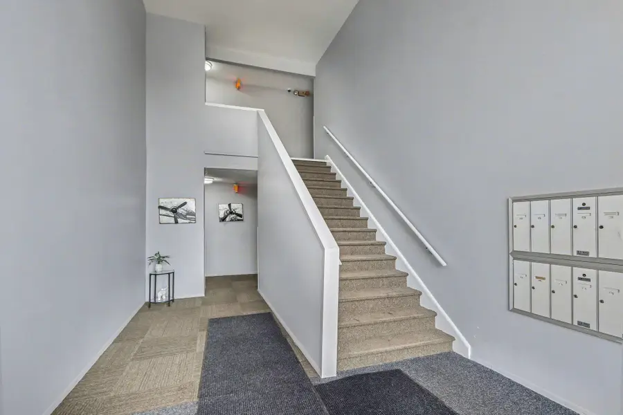 626 Lynn Avenue Unit: 44, Kalamazoo, MI 49008 - #2