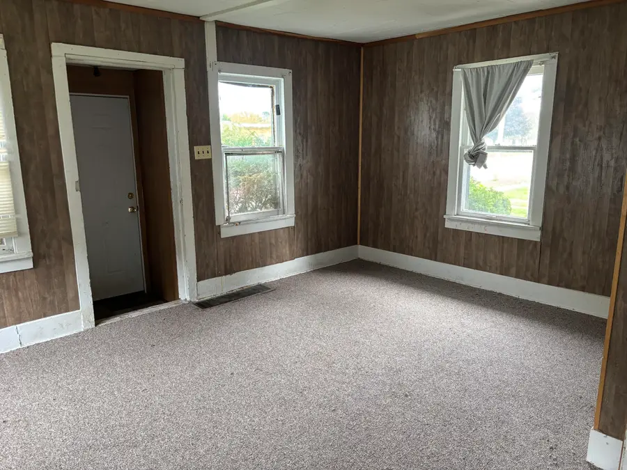 703 E Lafayette Street, Sturgis, MI 49091 - #3