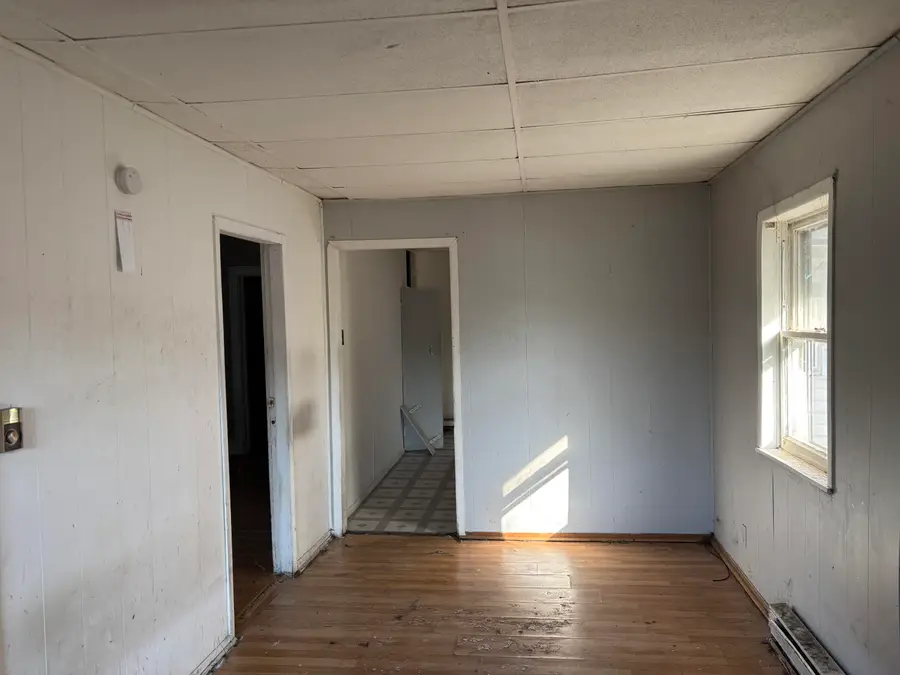 802 E Congress Street, Sturgis, MI 49091 - #3