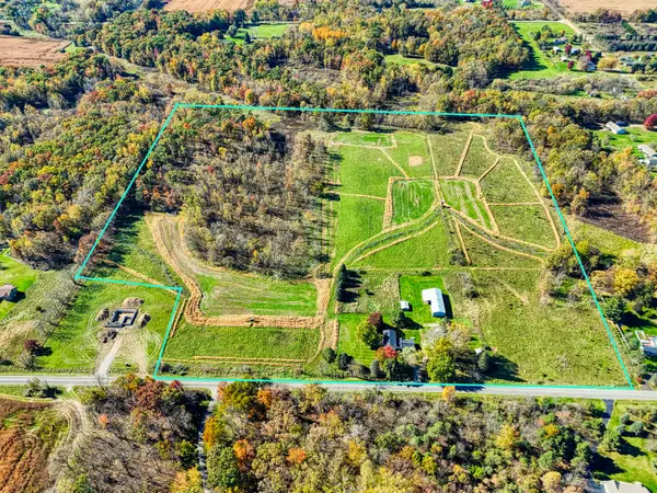 9700 Fenner Road, Perry, MI 48872