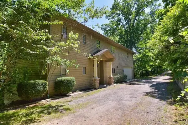 16431 Glassman Road, UnionPier, MI 49129