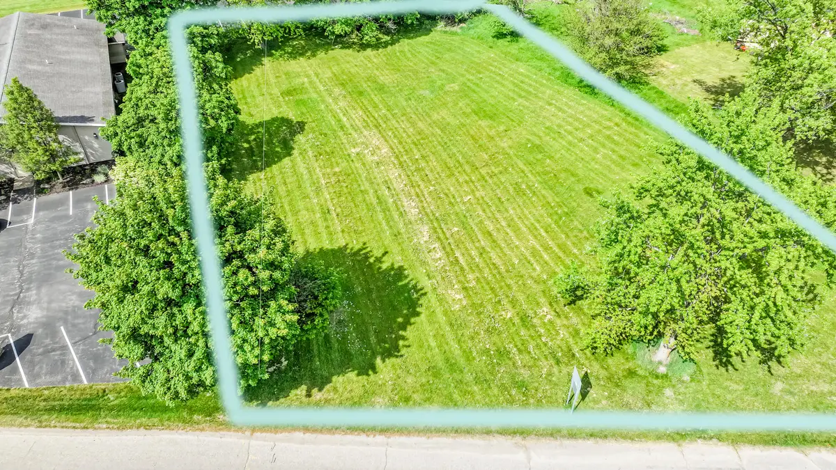 8759 US 31, Berrien Springs, MI 49103 - #1