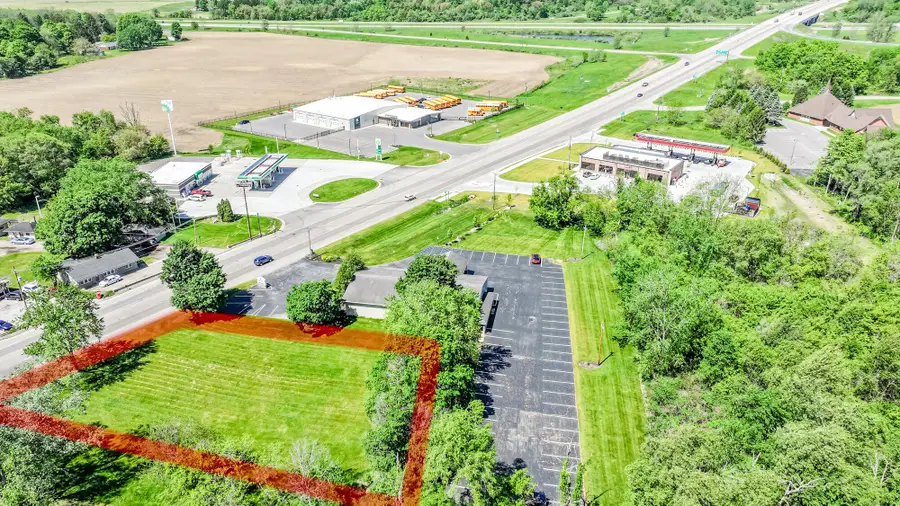 8759 US 31, Berrien Springs, MI 49103 - #2
