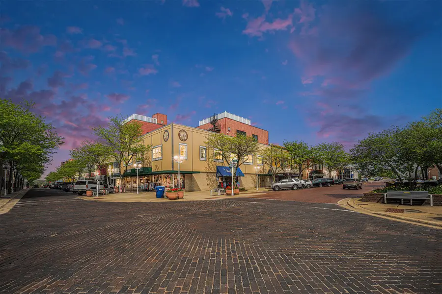 327 State Street Unit: #2, Saint Joseph, MI 49085 - Image #2