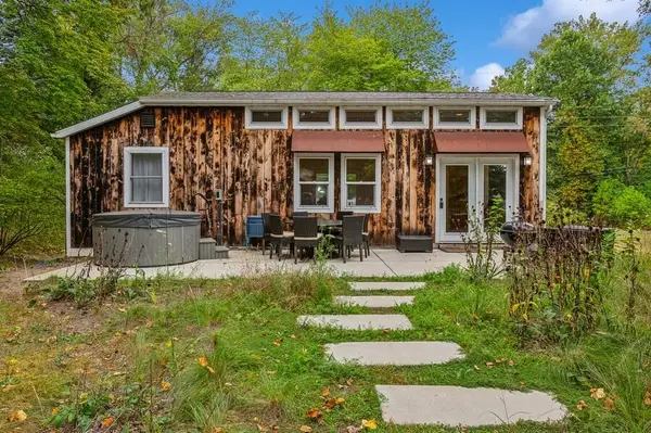 13176 Red Arrow Highway, Sawyer, MI 49125