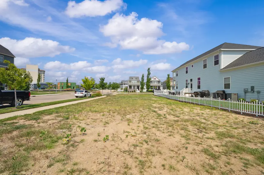 221 Cavelier Avenue, Benton Harbor, MI 49085 - Image #3