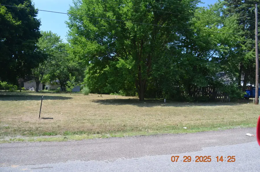 948 Baldanza Avenue, Benton Heights, MI 49022 - Image #3