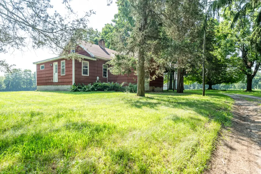 7462 W Martin Road, Three Oaks, MI 49128 - #3