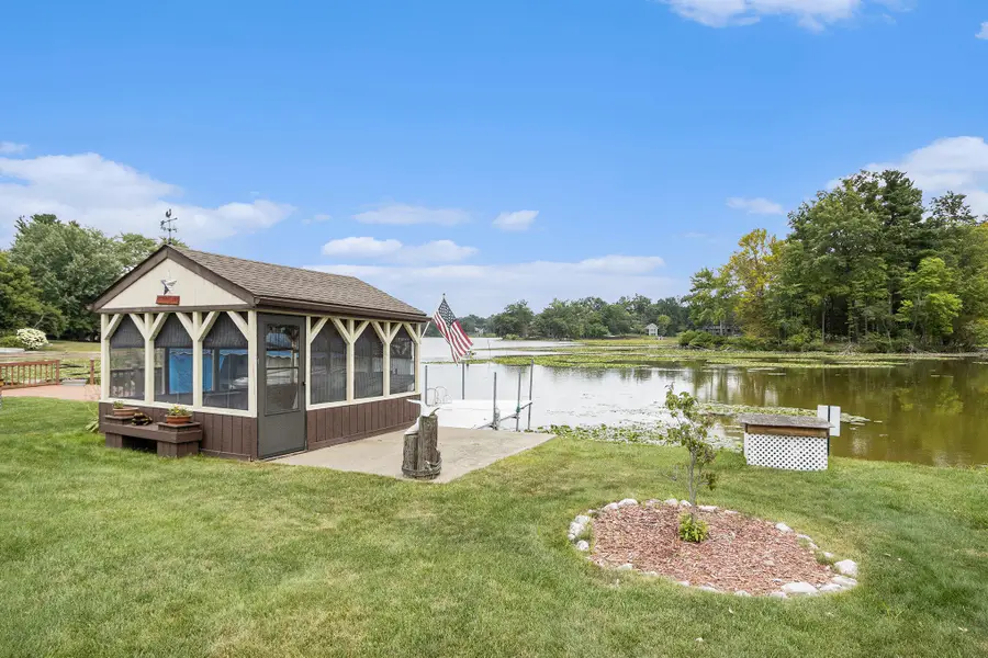 51765 Easy Street, Paw Paw Township, MI 49079 - Image #2