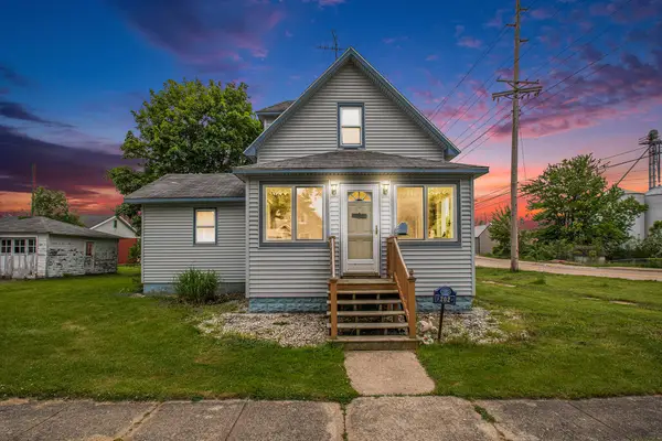 202 Maple Street, ThreeOaks, MI 49128
