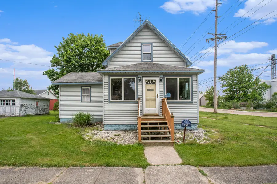 202 Maple Street, Three Oaks, MI 49128 - #2