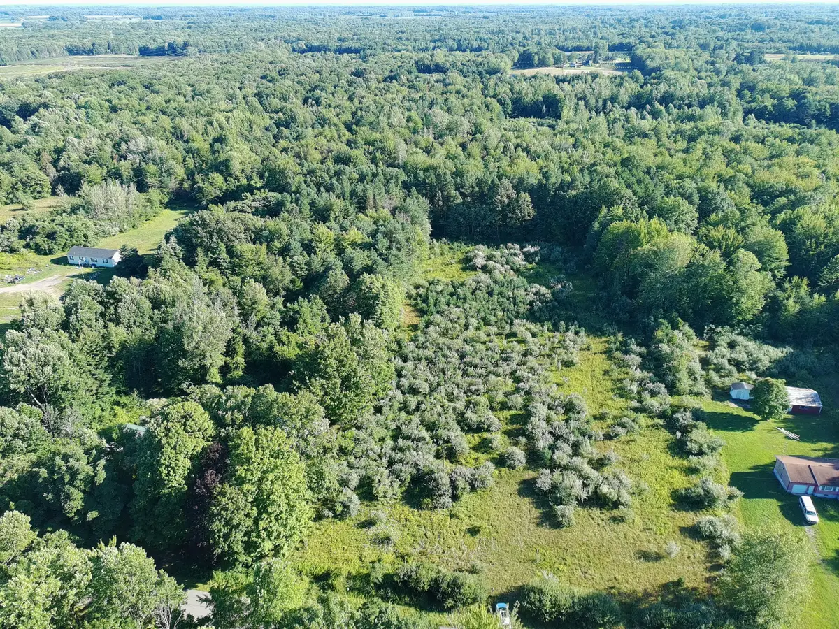 71663 24th Avenue, Covert, MI 49090 - Image #1