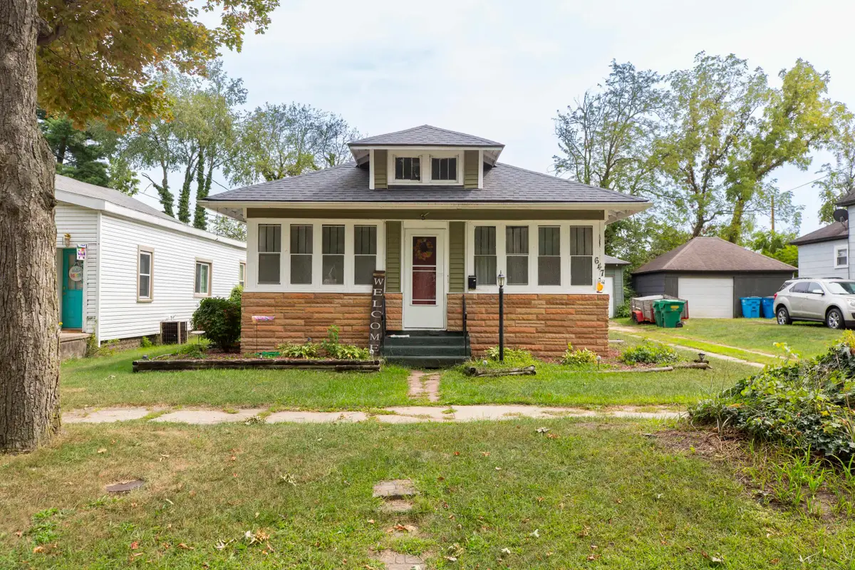 647 N 7th Street, Niles, MI 49120 - #1
