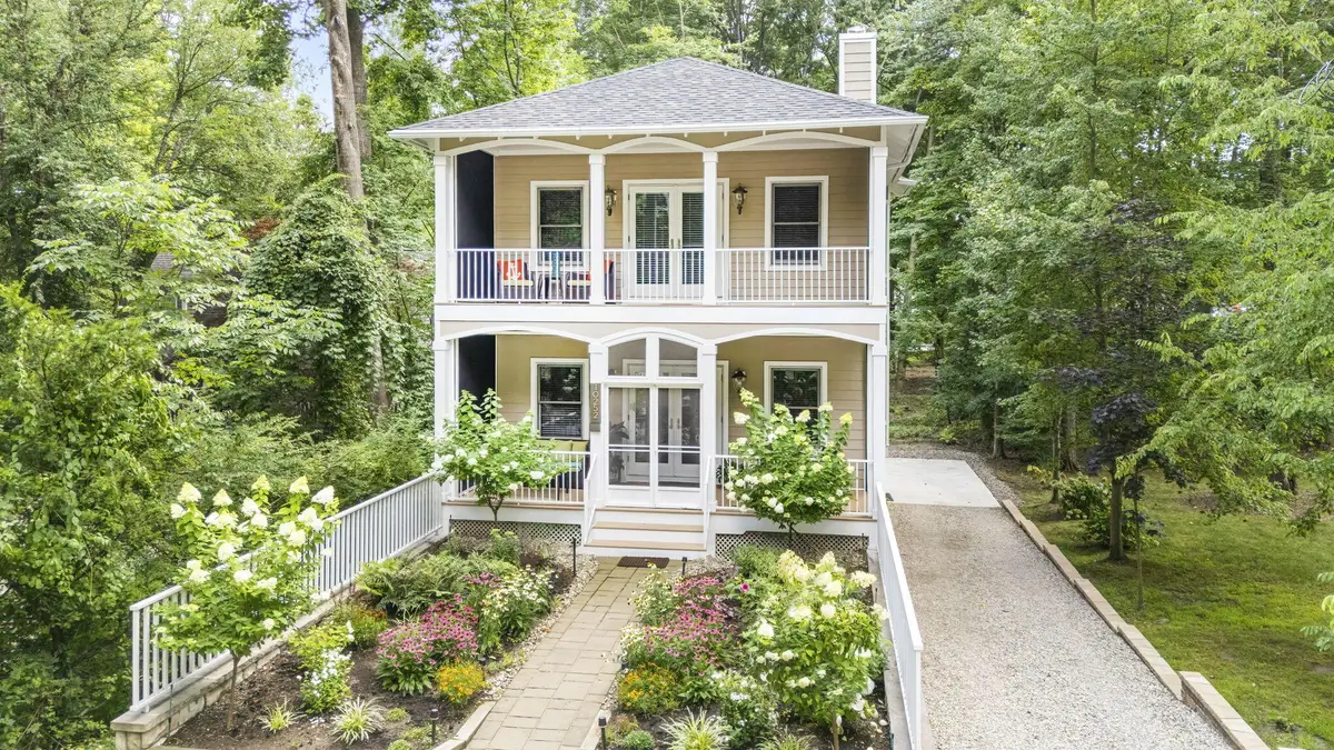 10252 Town Line Avenue, Union Pier, MI 49129 - Image #1