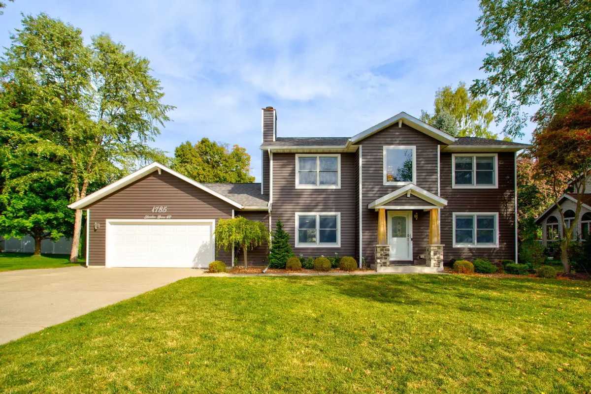 1785 Meadow Grove Place, Saint Joseph Charter Township, MI 49085 - Image #1