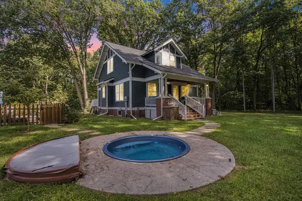 76649 11th Avenue, SouthHaven, MI 49090