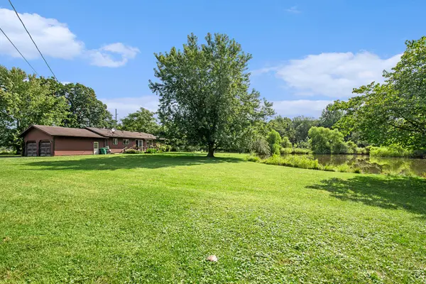 7260 W East Road, ThreeOaks, MI 49128