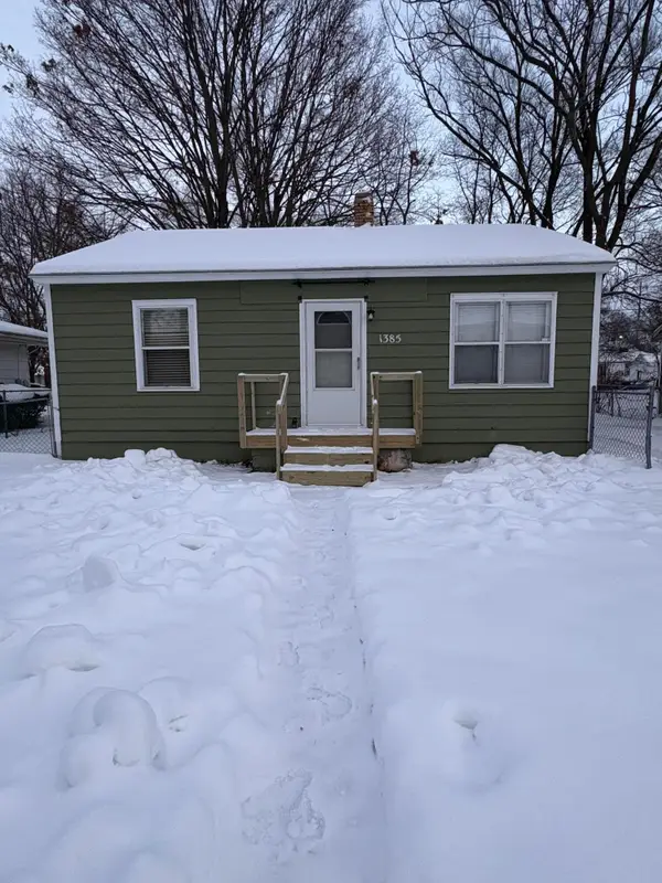 1385 Superior Street, BentonHarbor, MI 49022