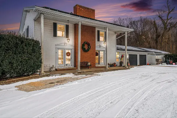 29726 Fawn River Road, Sturgis, MI 49091