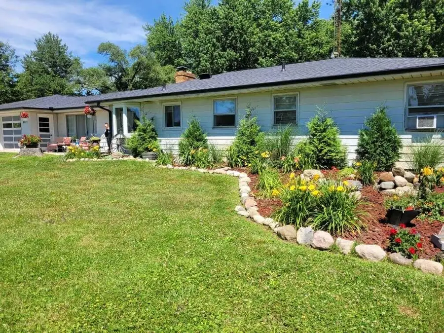 1451 S Park Road, Benton Harbor, MI 49022 - Image #3