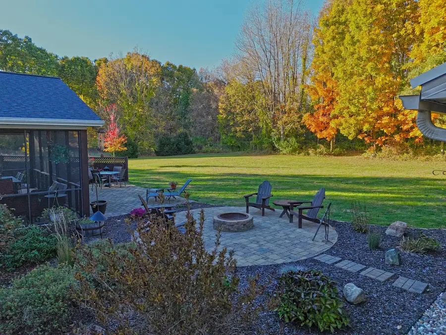 33262 56th Avenue, Paw Paw, MI 49079 - Image #2