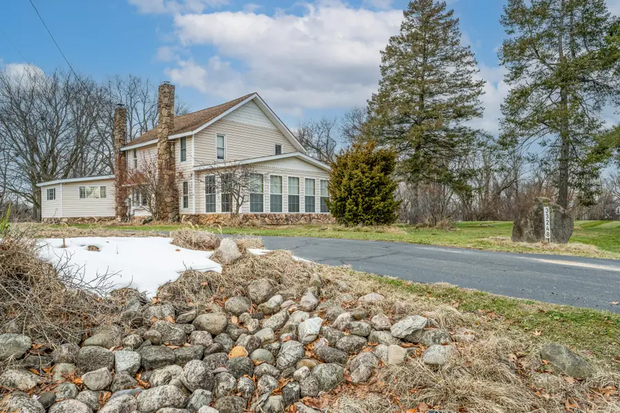 33248 M 62 W, Dowagiac, MI 49047 - #2